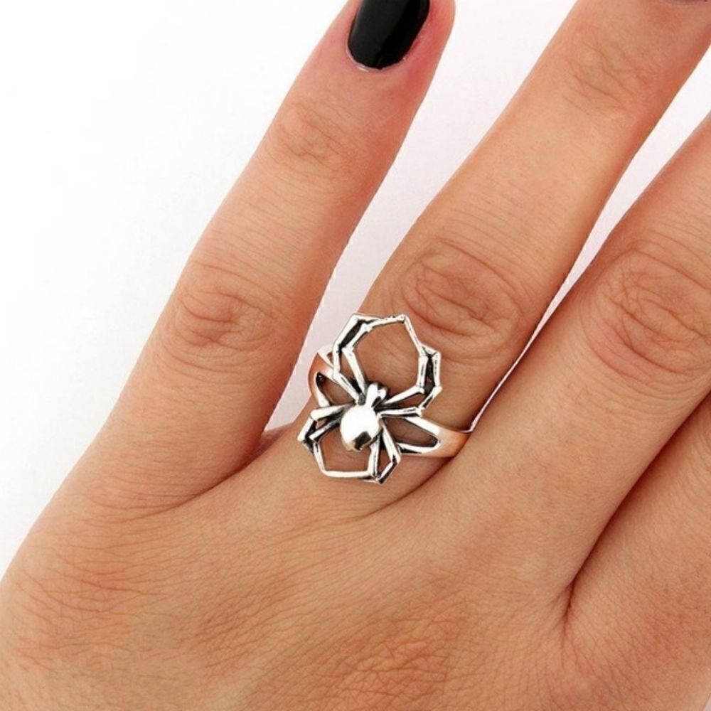 New 925 Sterling Silver Poisonous Spider Ring